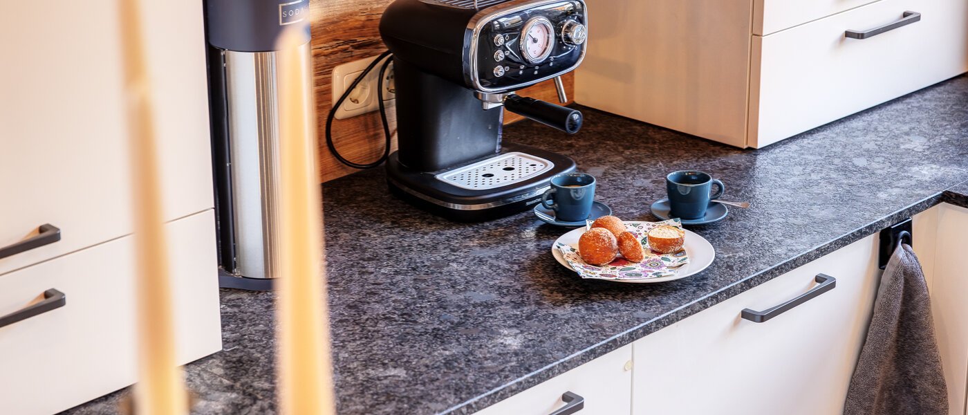 ikerház München Obersendling 02 Konyha 14567