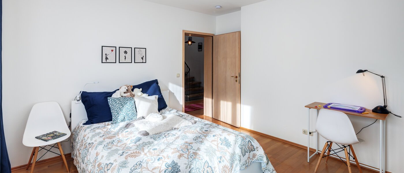 ikerház München Obersendling 02 2. hálószoba 14567