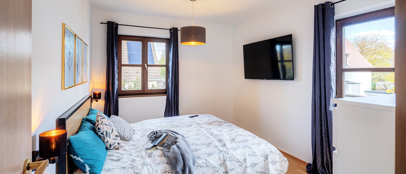 ikerház München Obersendling 01 1. hálószoba 14567