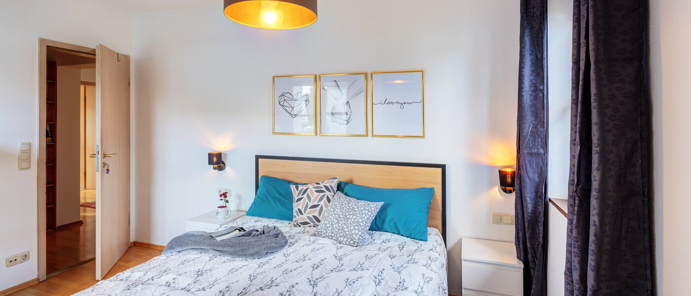 ikerház München Obersendling 02 1. hálószoba 14567