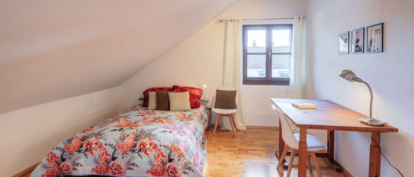 ikerház München Obersendling 01 Vendégszoba 14567