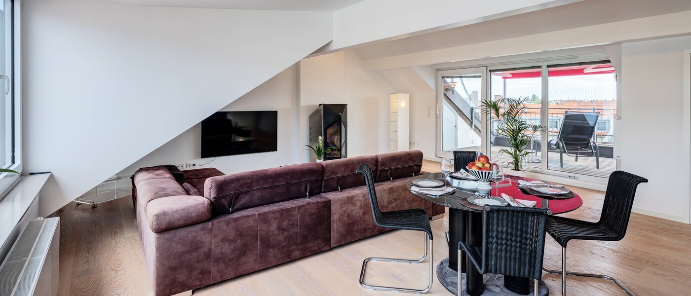 Mansardă plată München Maxvorstadt 03 Zona de zi 14568