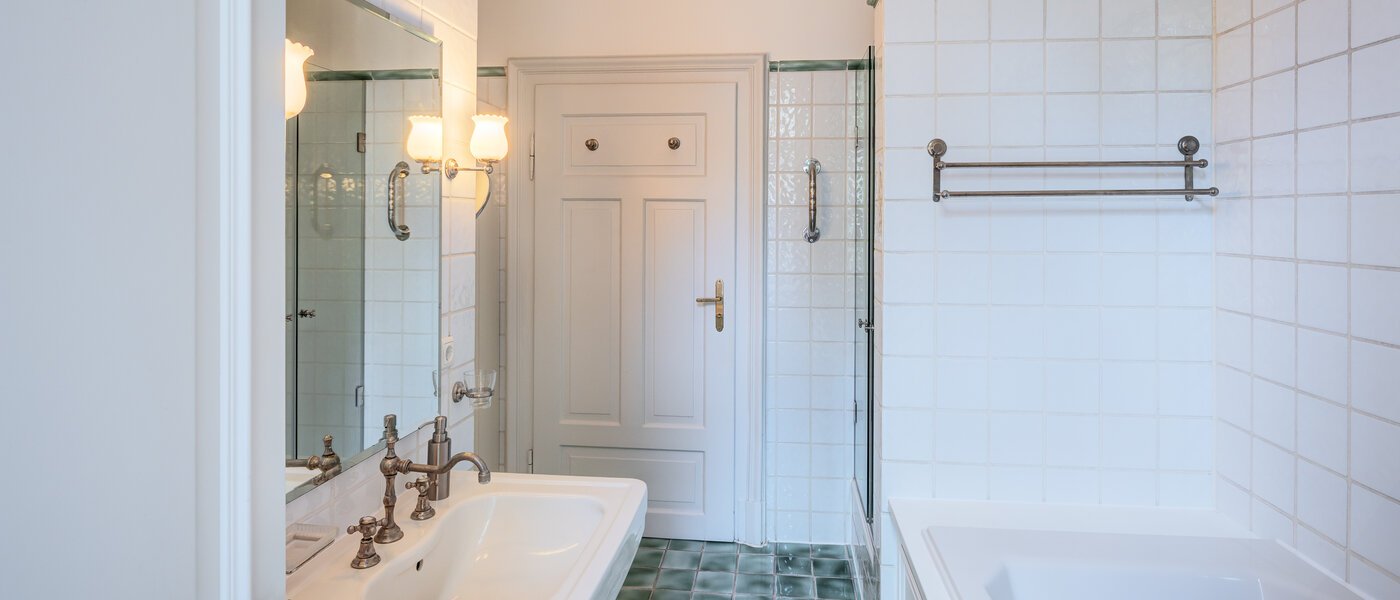 Flad München Lehel 03 1. badeværelse 14572