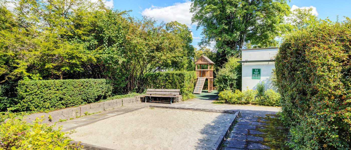 Platt Pullach im Isartal 03 Innergård 14573