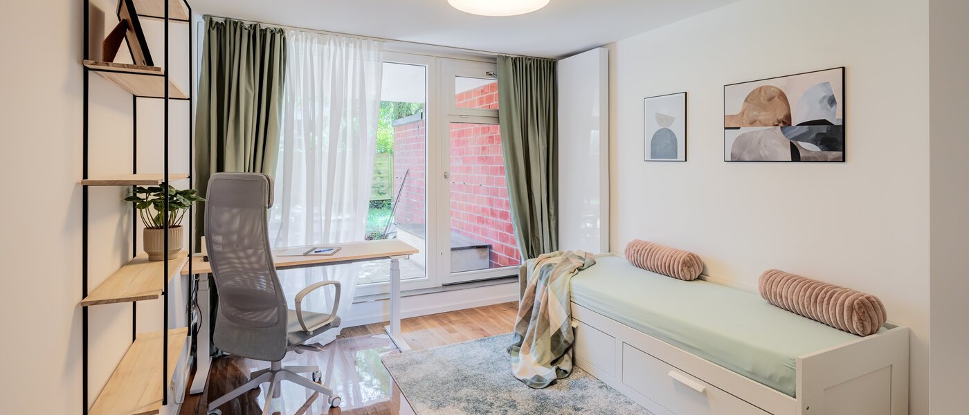 Platt Pullach im Isartal 01 2:a sovrummet 14573