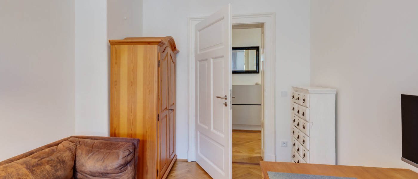 Ploché München Altbogenhausen 03 2. ložnice 14584