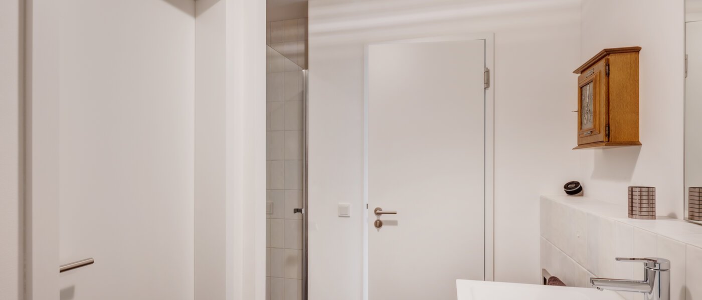 Płaski Herrsching am Ammersee 02 2. łazienka 14589