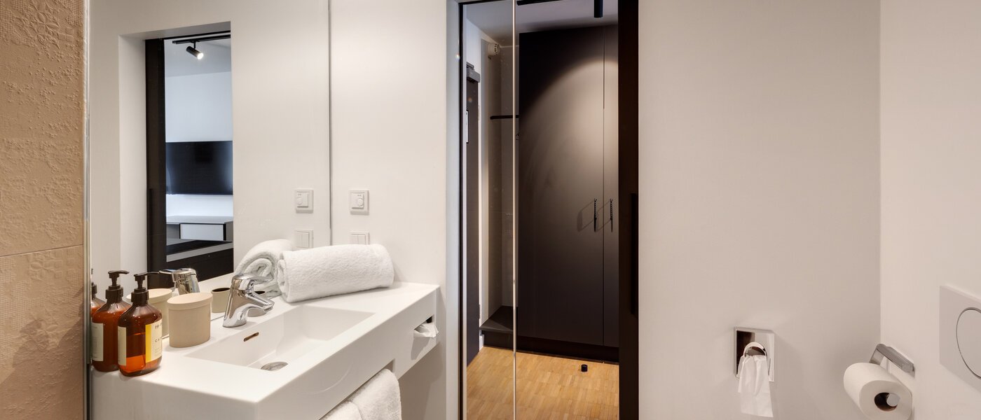 Плоский München Schwabing-West (rund um den Hohenzollernplatz) 02 Ванна кімната 14592