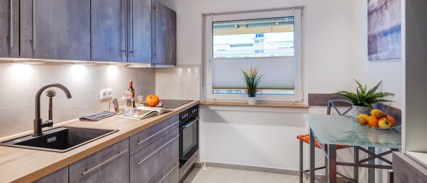 Ravna stran München Westkreuz 01 Kuhinja 14594