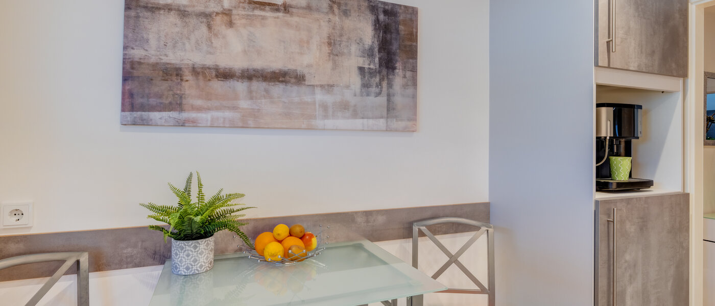 Ravna stran München Westkreuz 03 Kuhinja 14594