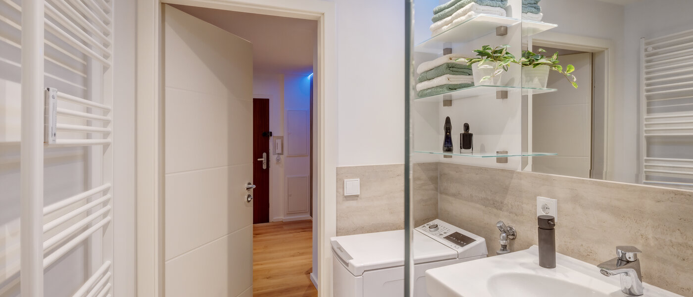 Ravna stran München Westkreuz 02 Kopalnica 14594