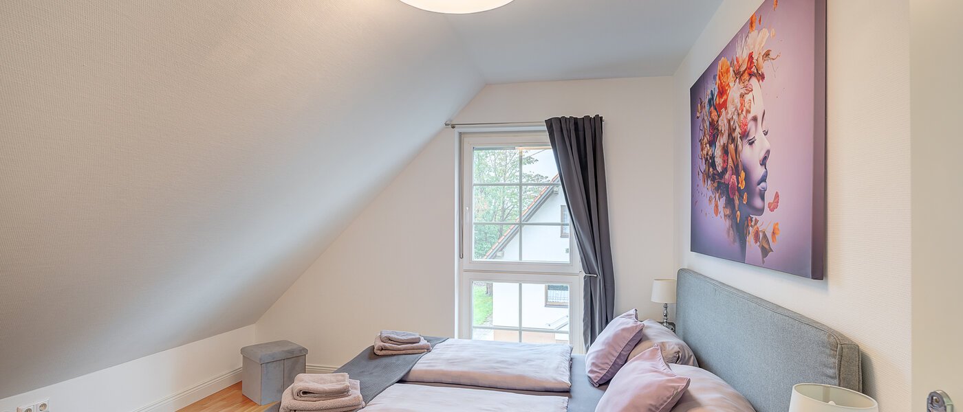 Samostatne stojaci dom Ismaning 02 2. spálňa 14615