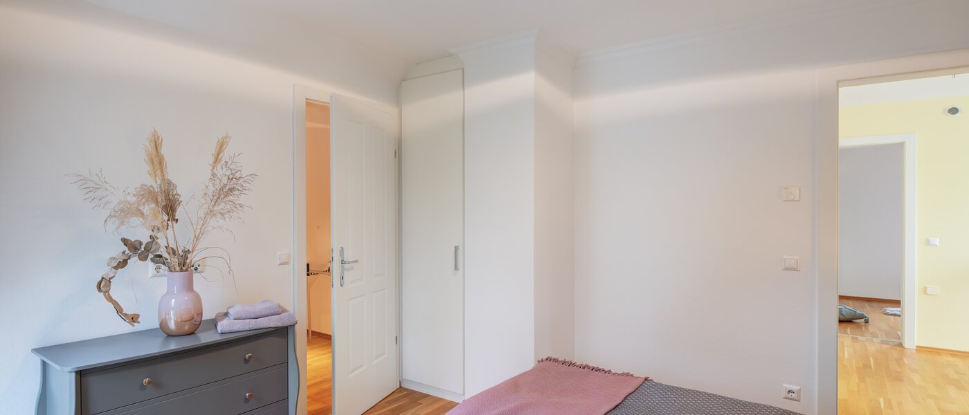 Samostatne stojaci dom Ismaning 03 1. spálňa 14615