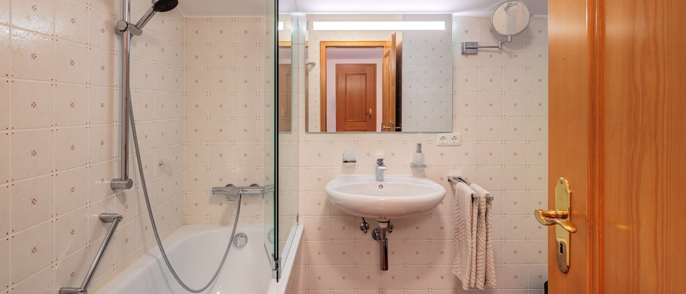 ikerház Rottach-Egern 03 3. fürdőszoba 14616