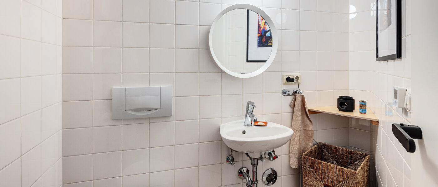 Ravna stran München Harlaching 01 ločeno stranišče 14629