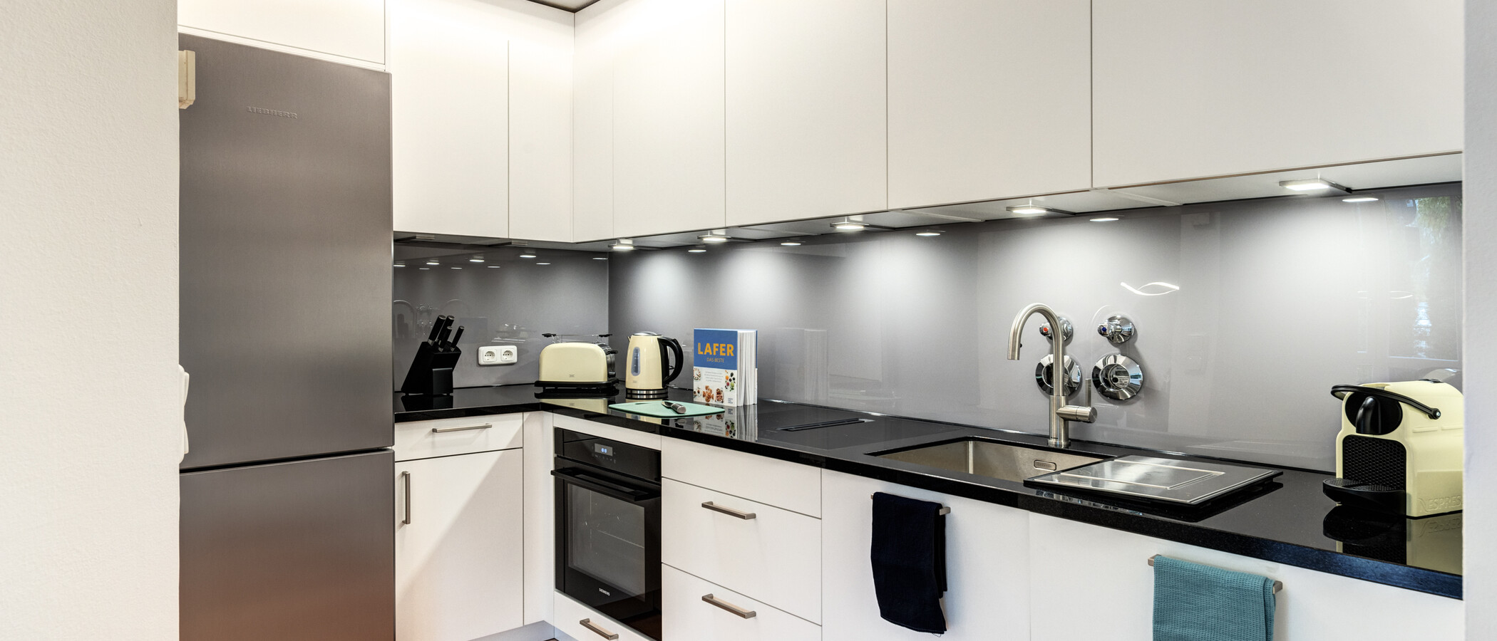 Apartament cu grădină München Denning 01 Bucătărie 14634