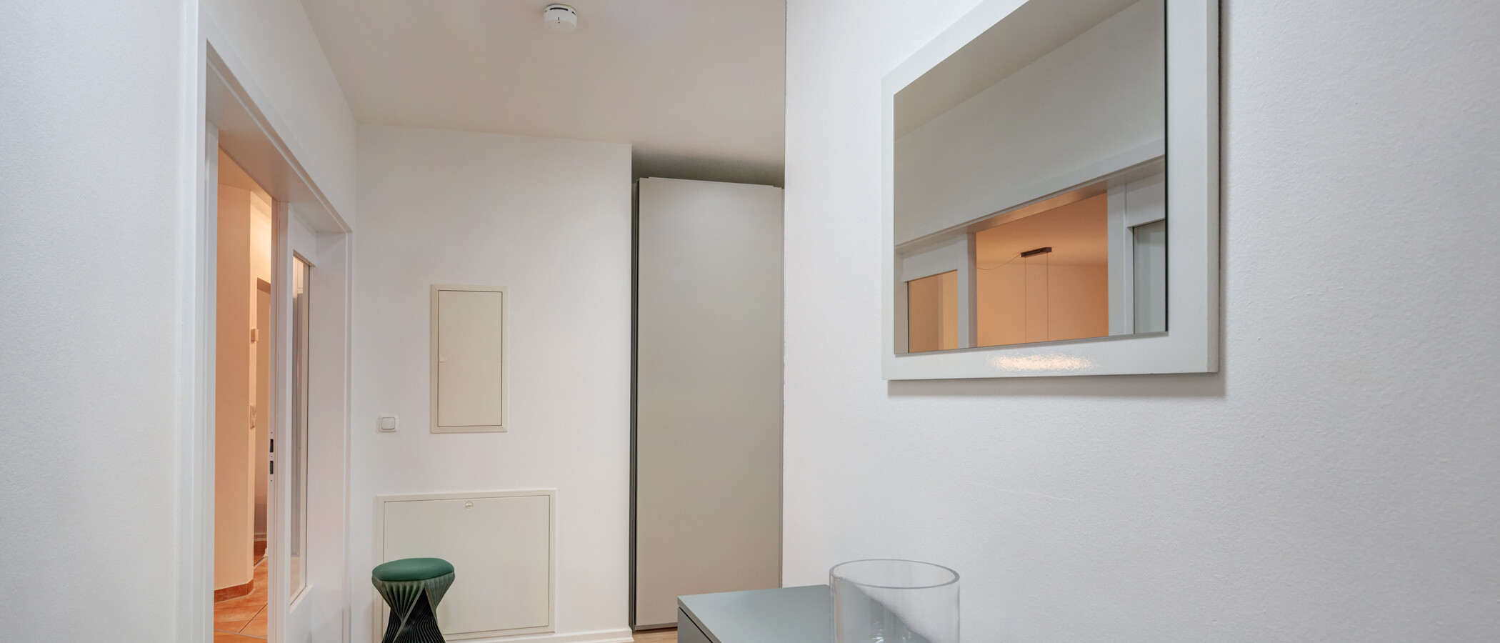 Apartament cu grădină München Denning 02 Coridor / hol 14634