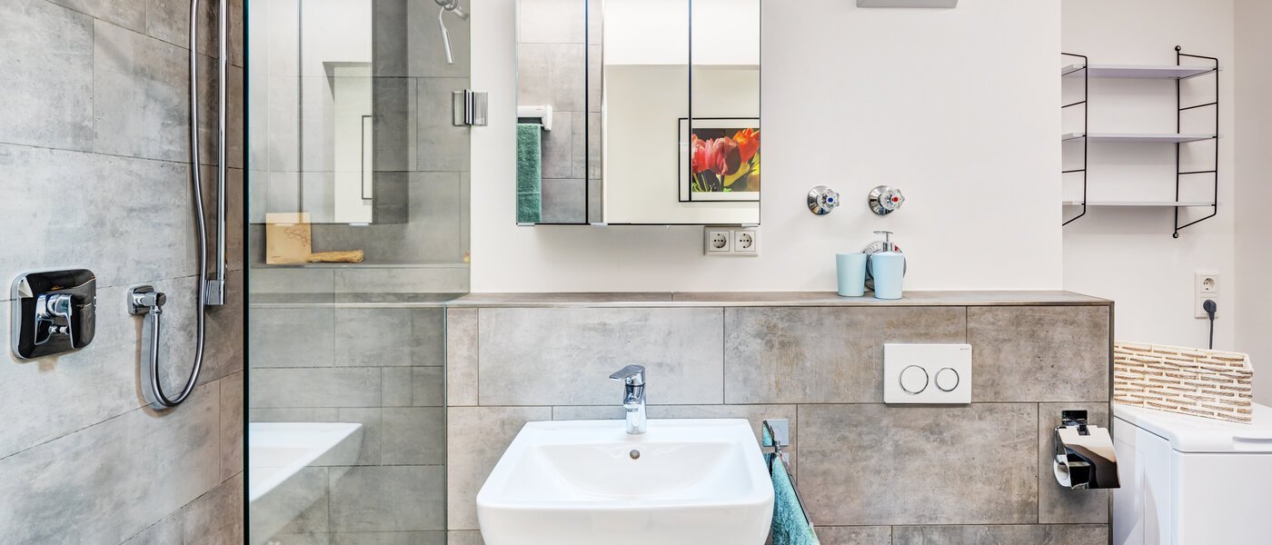 Ploché München Thalkirchen 01 Kúpeľňa 14636