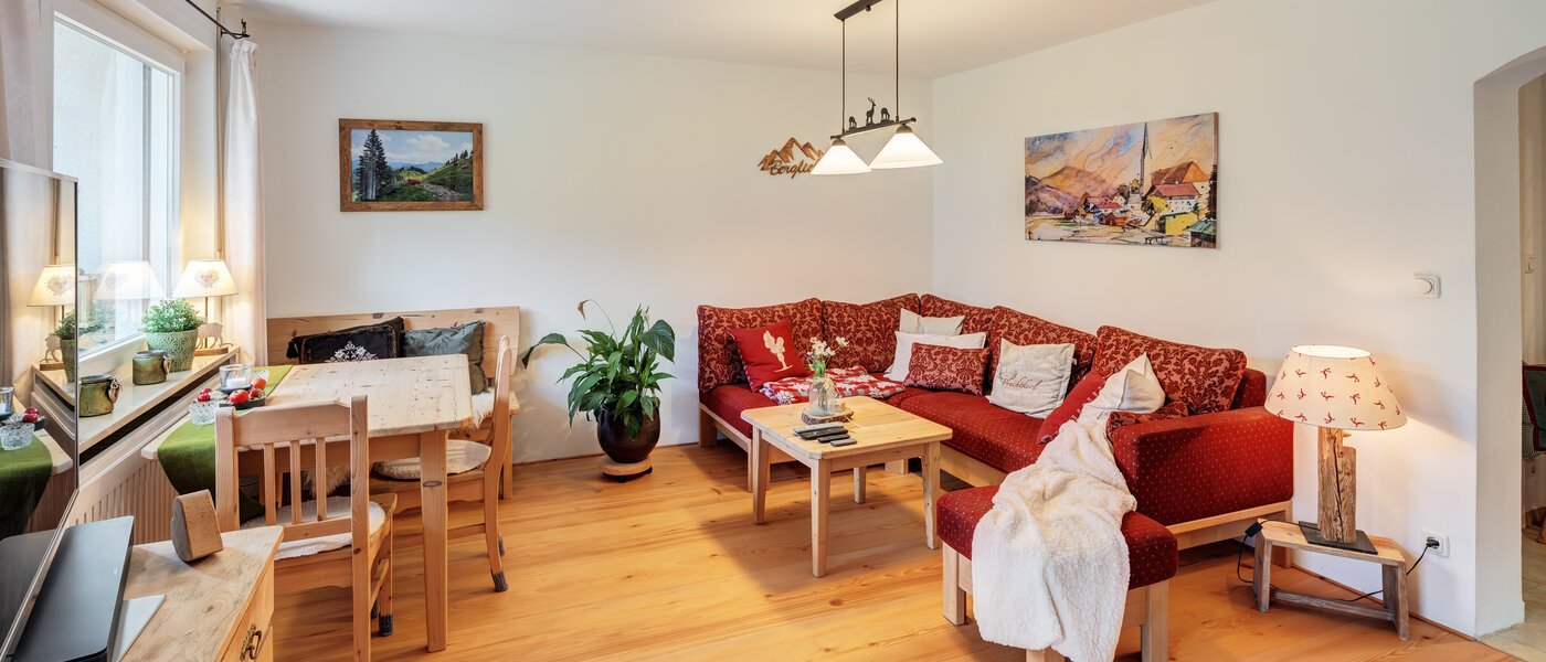 Ploché Kreuth 01 Obývací prostor 14644