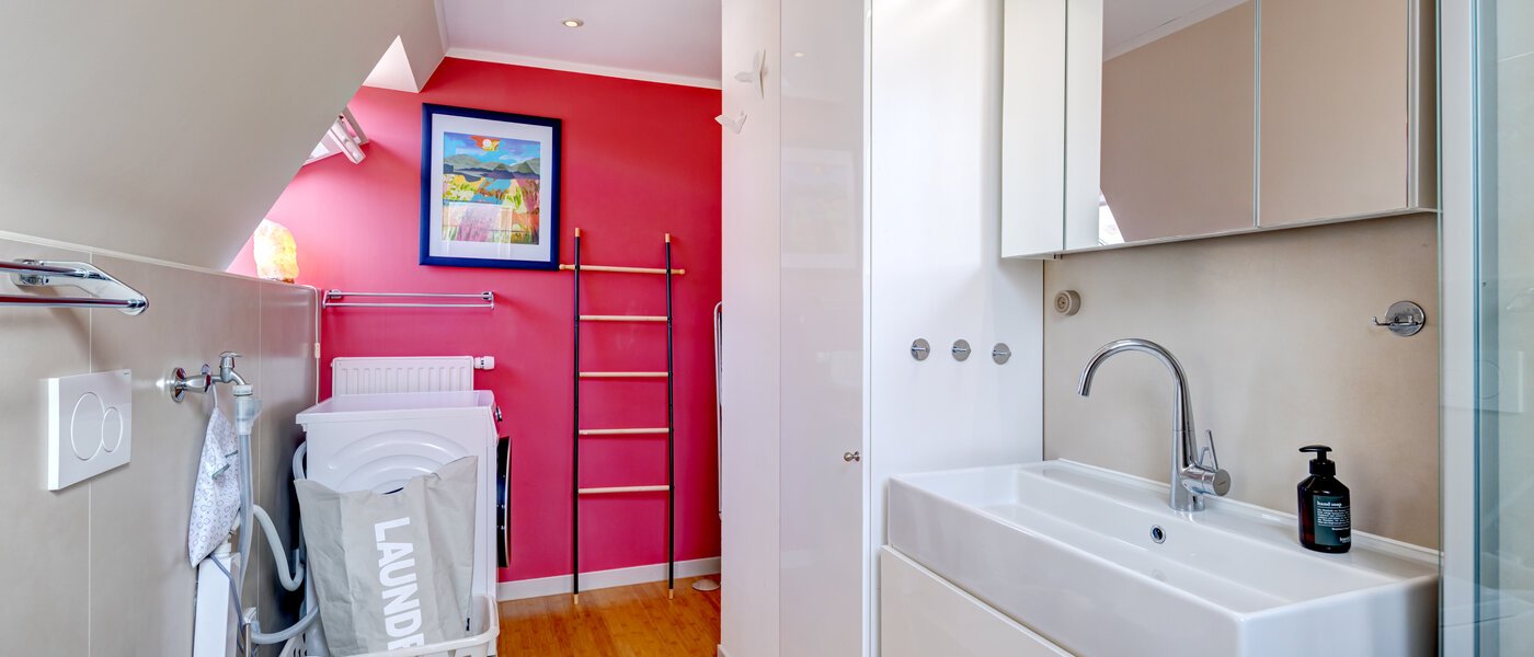 Podkrovný byt München Haidhausen 03 Kúpeľňa 14648