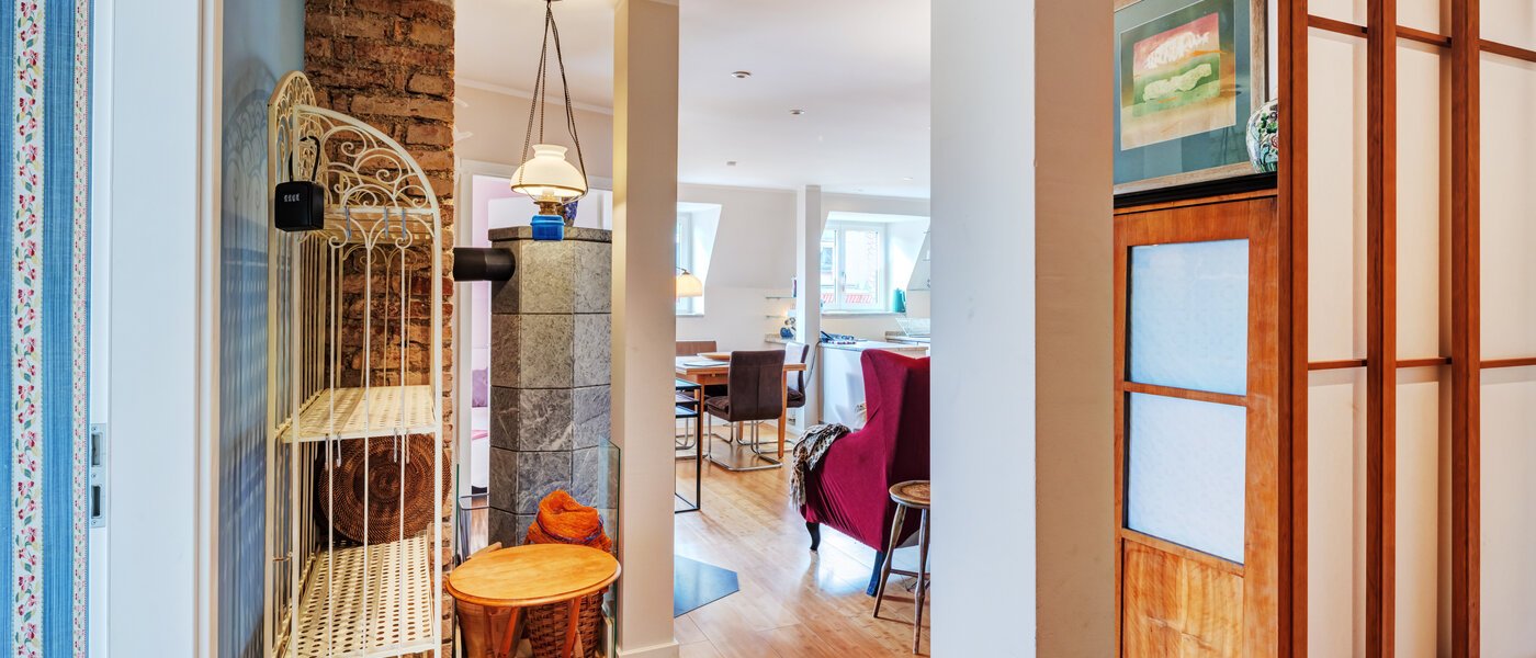 Podkrovný byt München Haidhausen 03 Chodba/priestor 14648