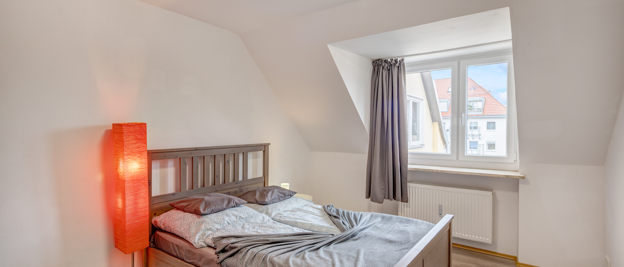 Podstrešno stanovanje München Untergiesing 01 Spalnica 14653