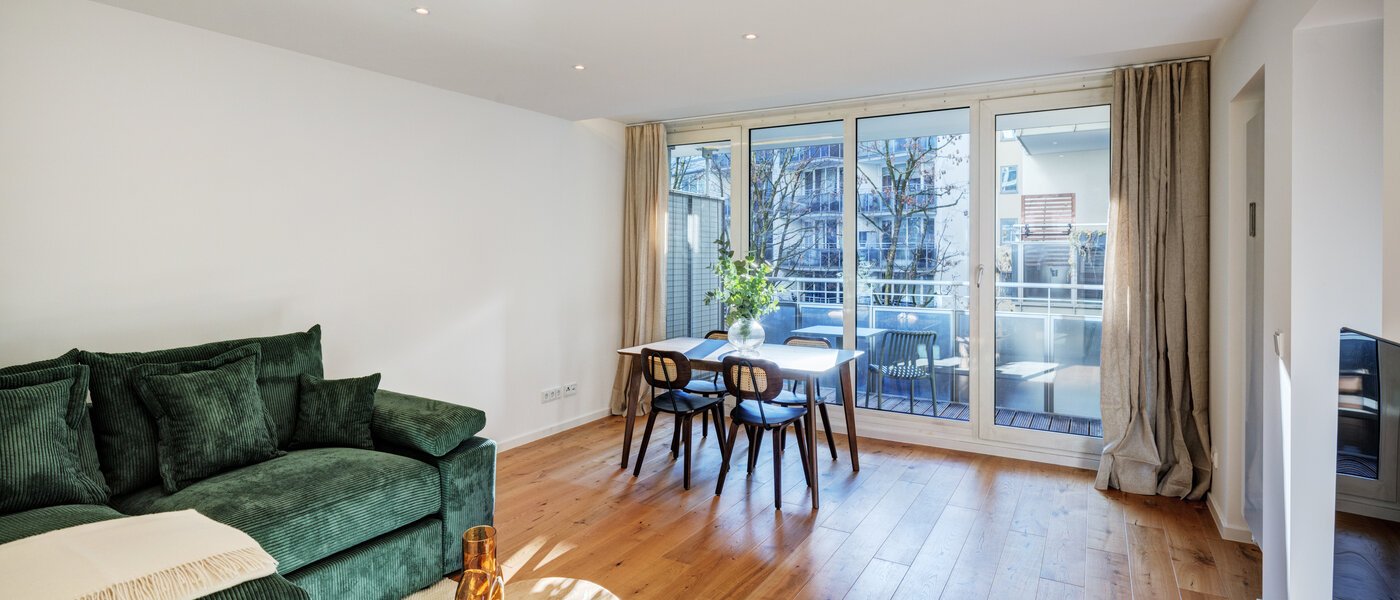 플랫 München Maxvorstadt 02 거실 14663