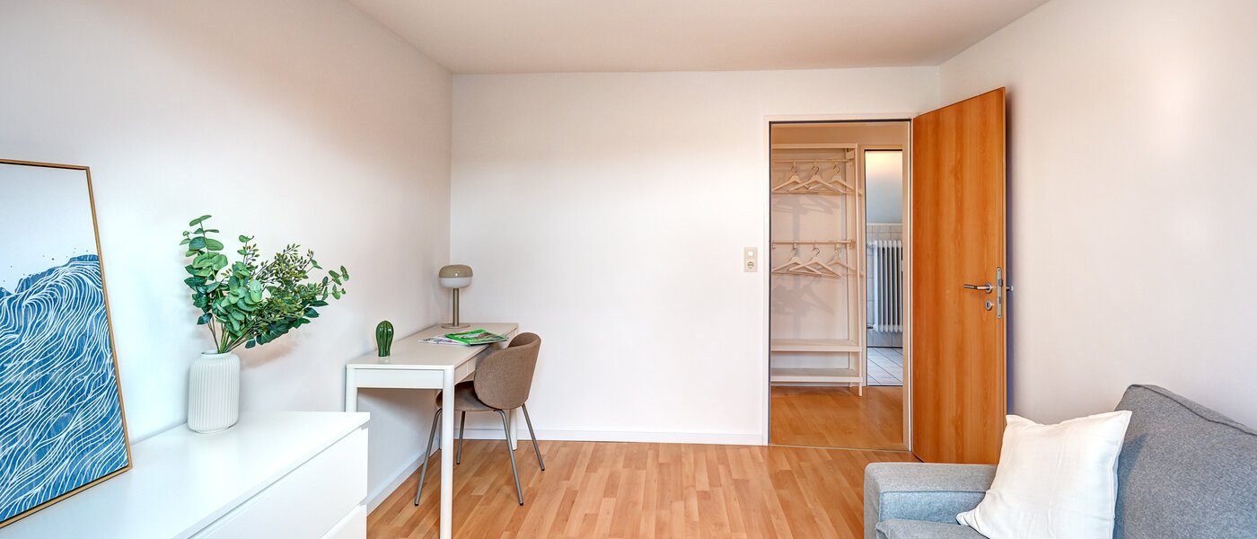 Zolder flat Dachau 03 Woonkamer 14669