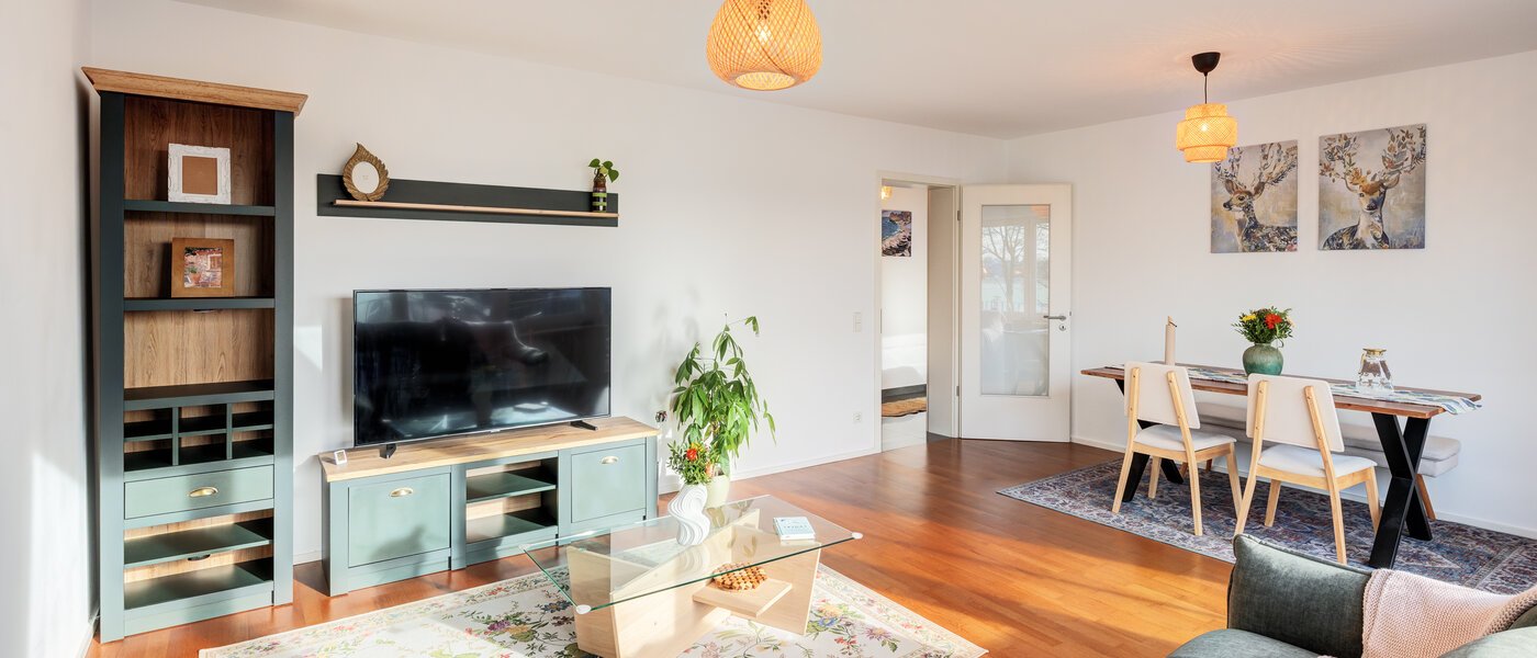 Ploché München Lochhausen 01 Obývacia izba 14672