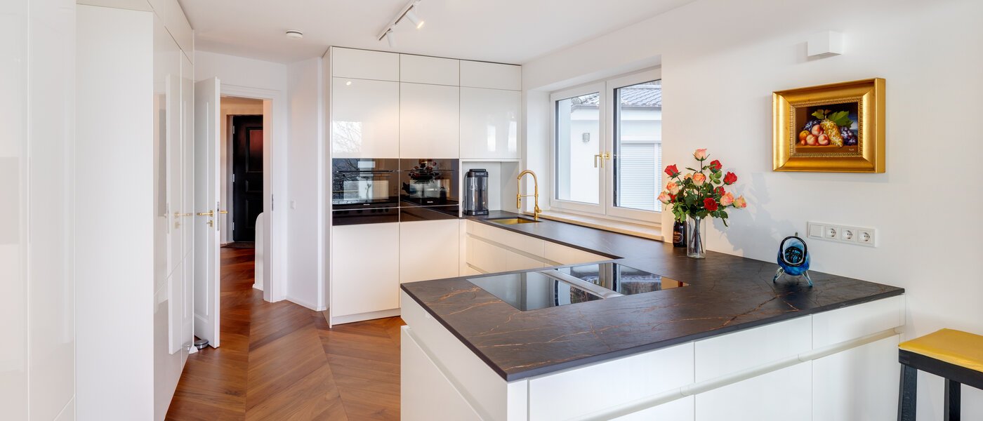 Vila Starnberg 01 Kuchyně 14680