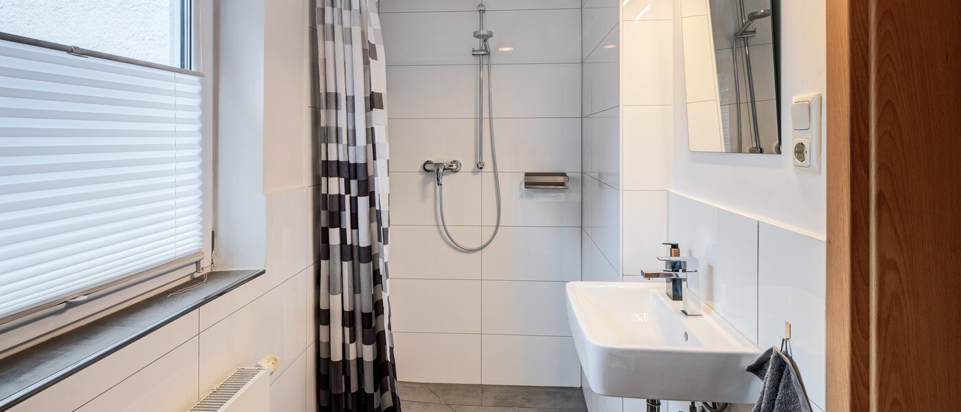 Fritliggende hus München Trudering 01 2. Badeværelse 14681