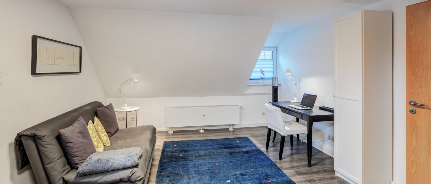 Fritliggende hus München Trudering 01 Arbejdsværelse/gæsteværelse 14681