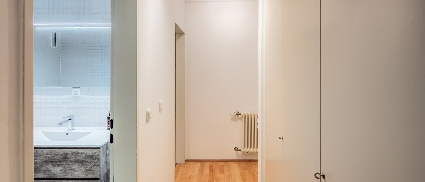 Плосък München Solln 04 Коридор/ коридор 14682