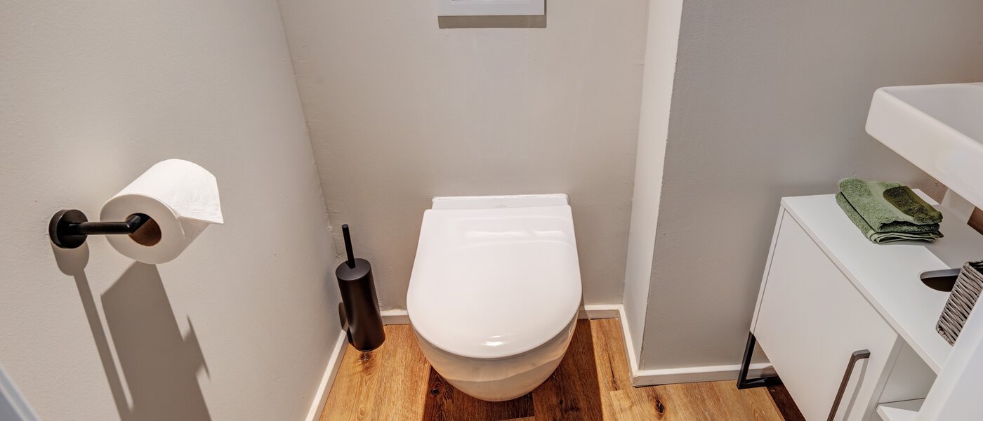 Maisonette-lägenhet Waakirchen 02 Gästtoalett 14683