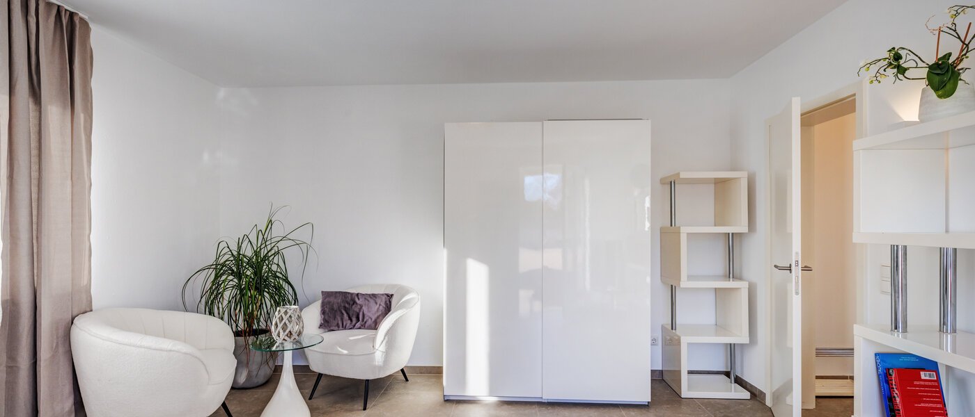 Ravna stran Haar 02 Dnevni prostor 14685