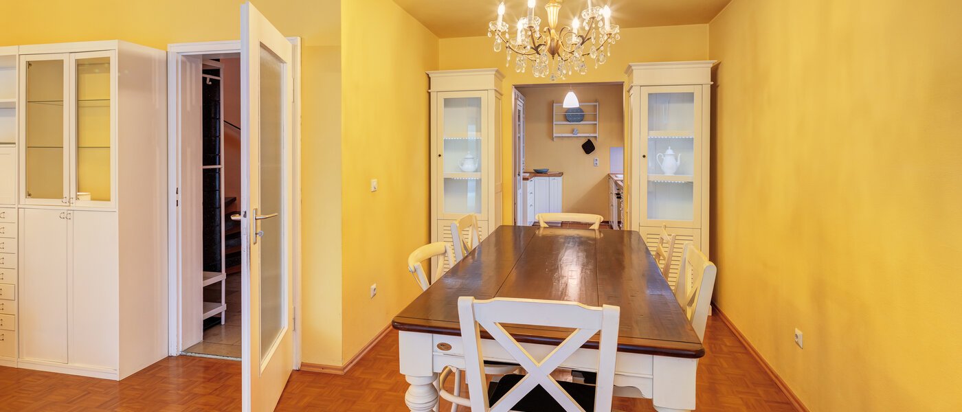 Γωνιακή μονοκατοικία Unterhaching 04 Καθιστικό 14690