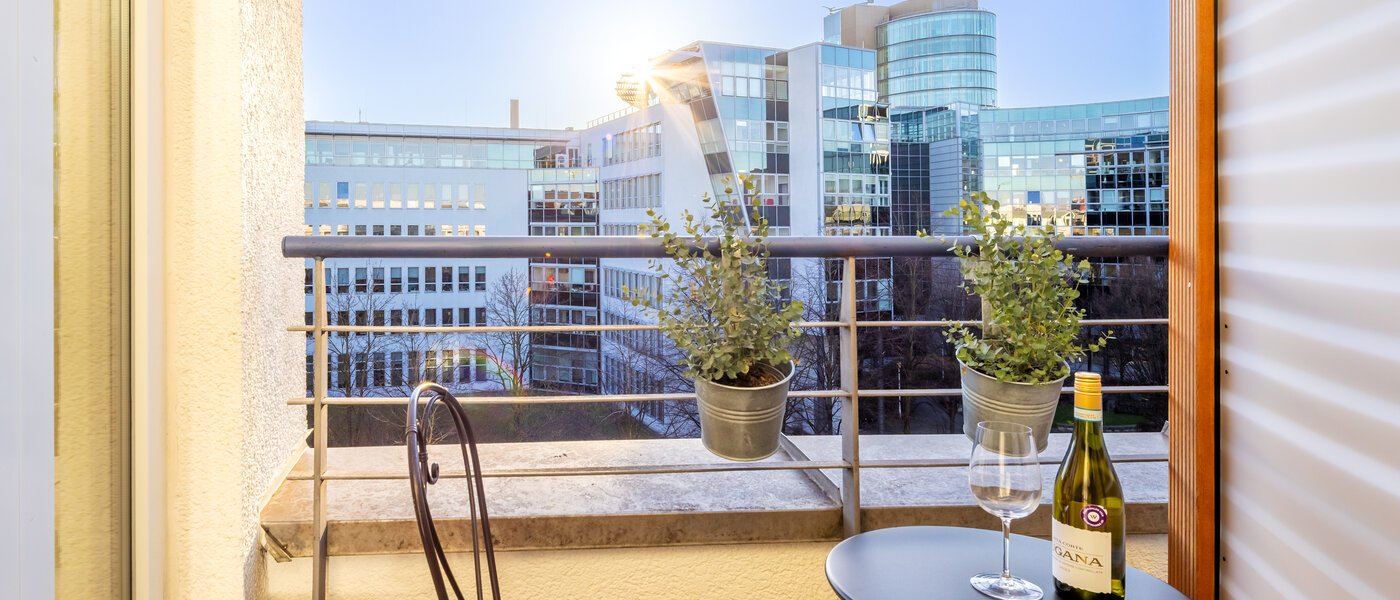 Vindsvåning München Neuhausen 02 Balkong 14695