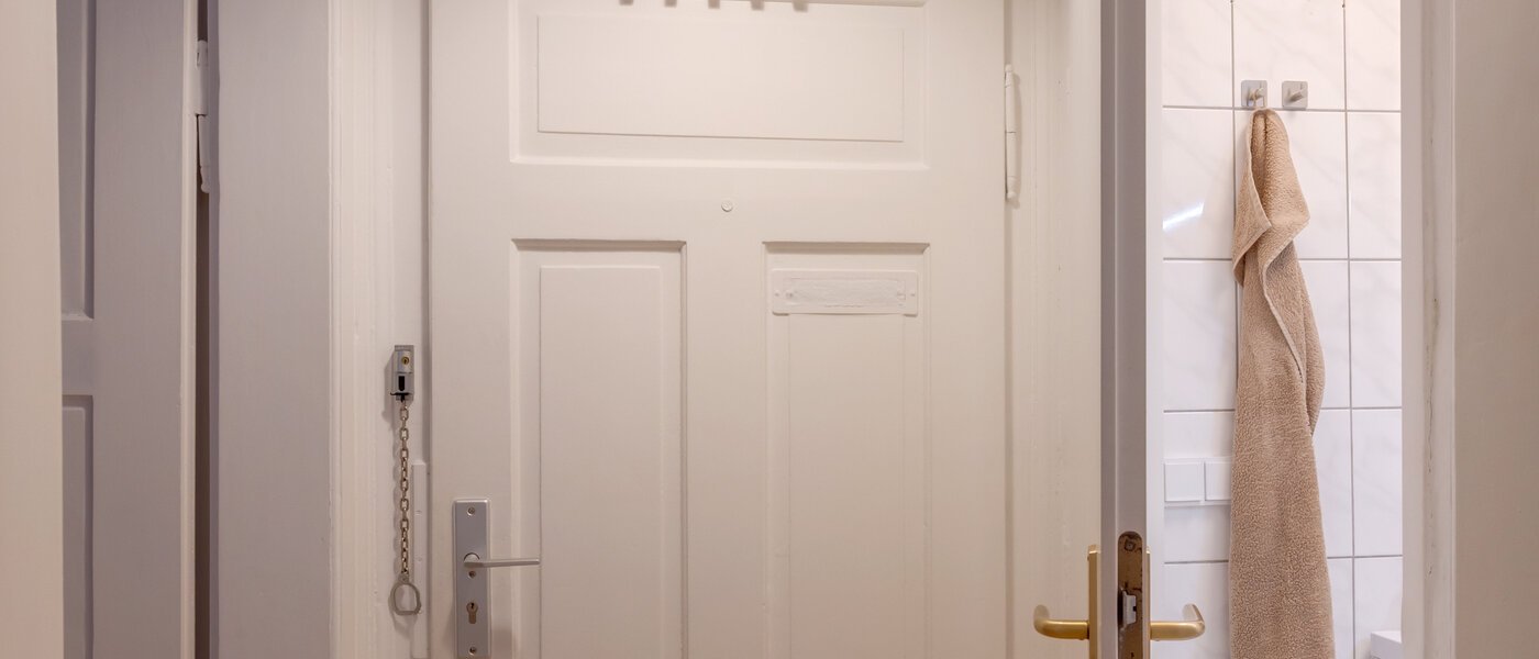 Плоский München Untersendling 03 Коридор/передпокій 14701