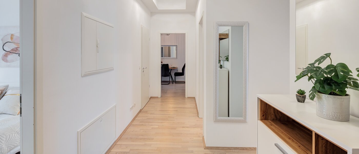 Ploché München Milbertshofen 01 Chodba/chodba 14703