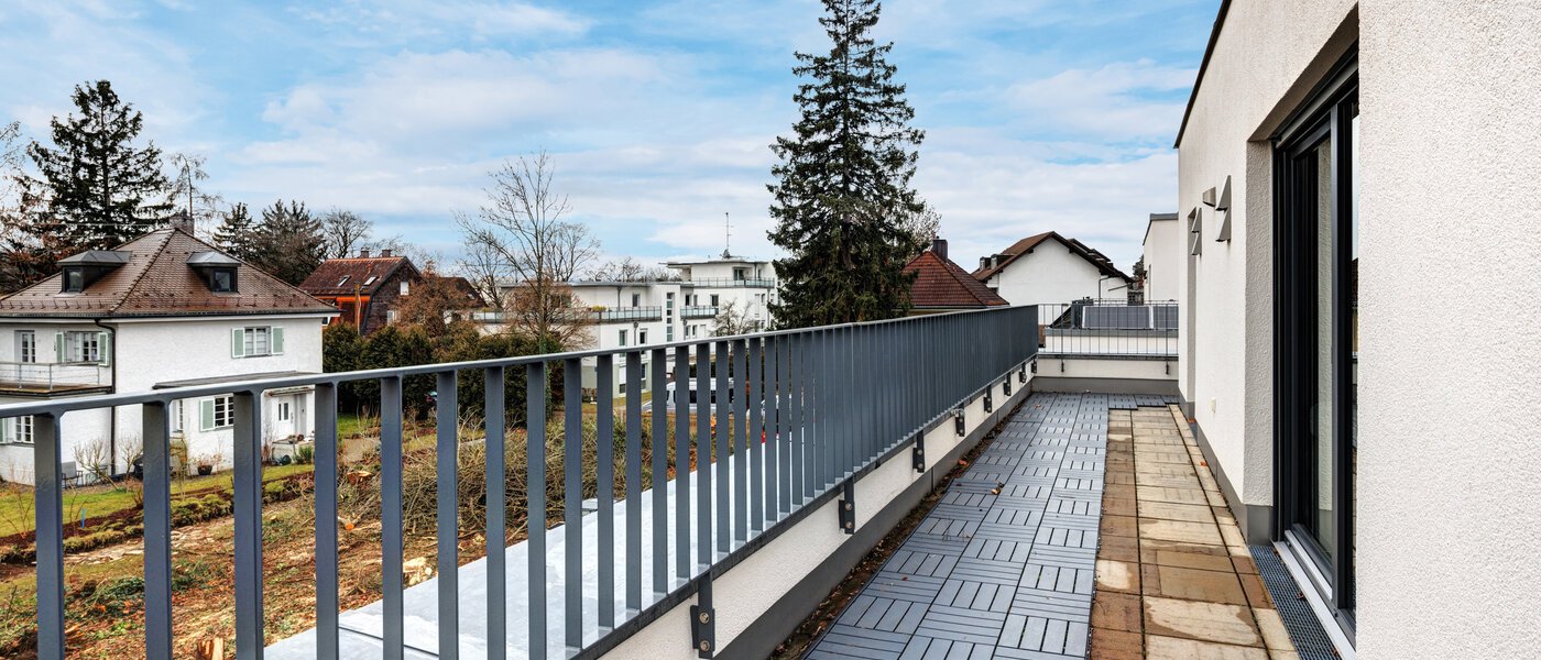 Penthouse lakás München Trudering 03 Tetőterasz 14707