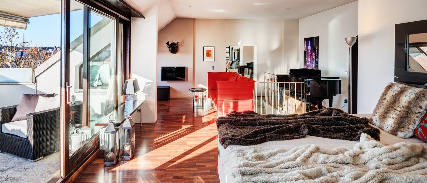 Mezonetový byt München Maxvorstadt 01 Obývacia časť 14710