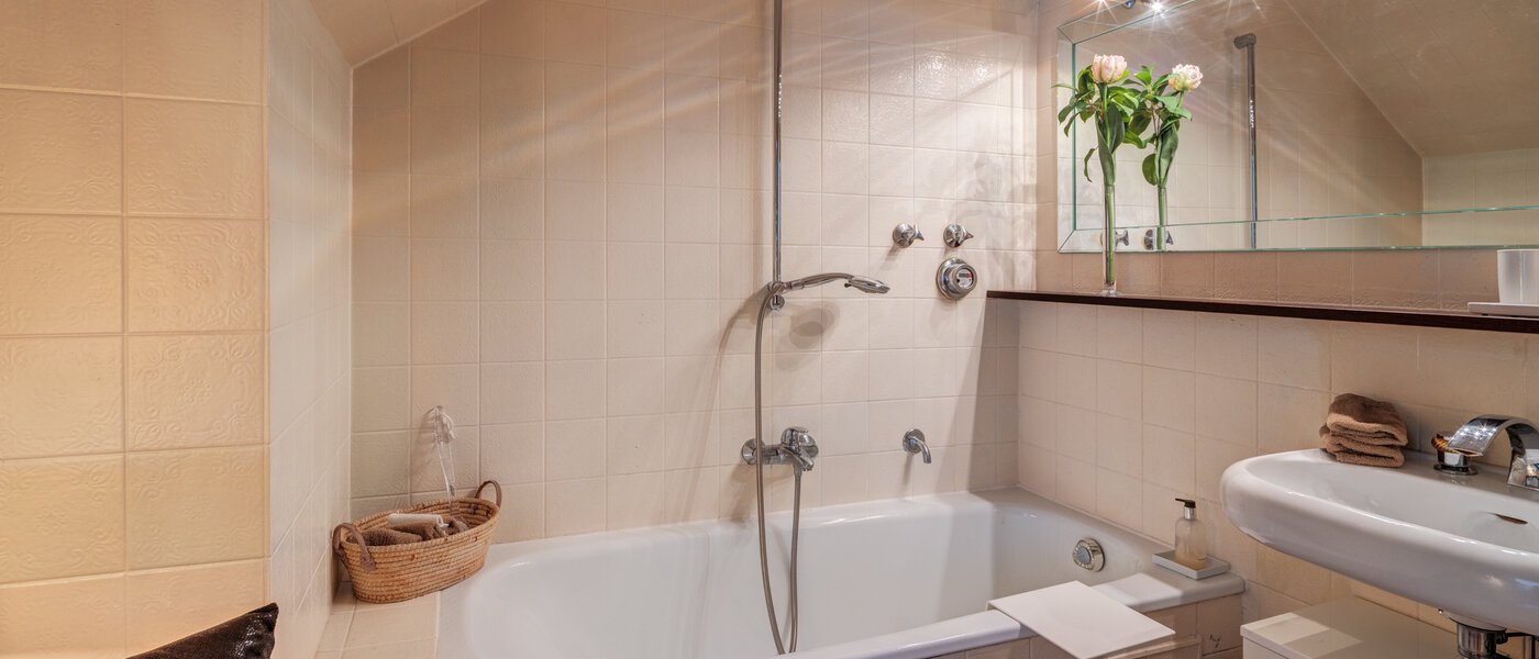 Mezonetový byt München Maxvorstadt 02 1. kúpeľňa 14710