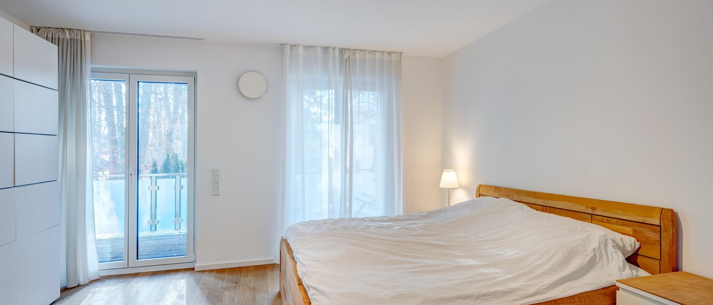 Ploché München Harlaching 01 1. spálňa 14713