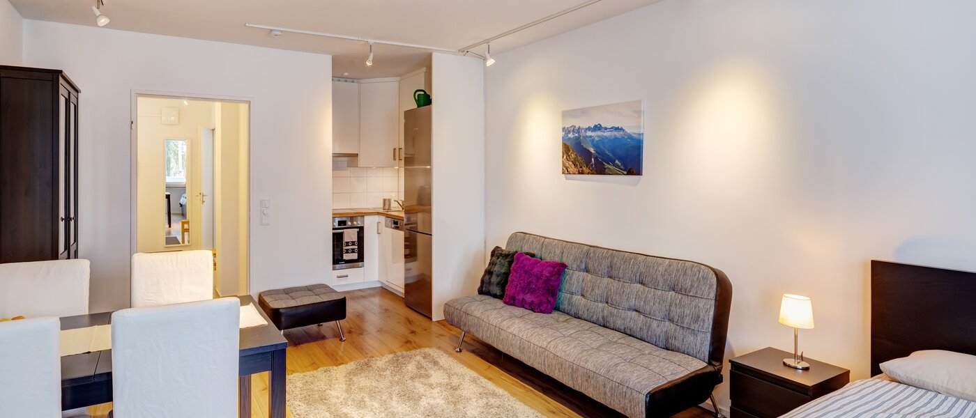 Επίπεδη München Schwabing (links der Leopoldstraße) 03 Καθιστικό 14718