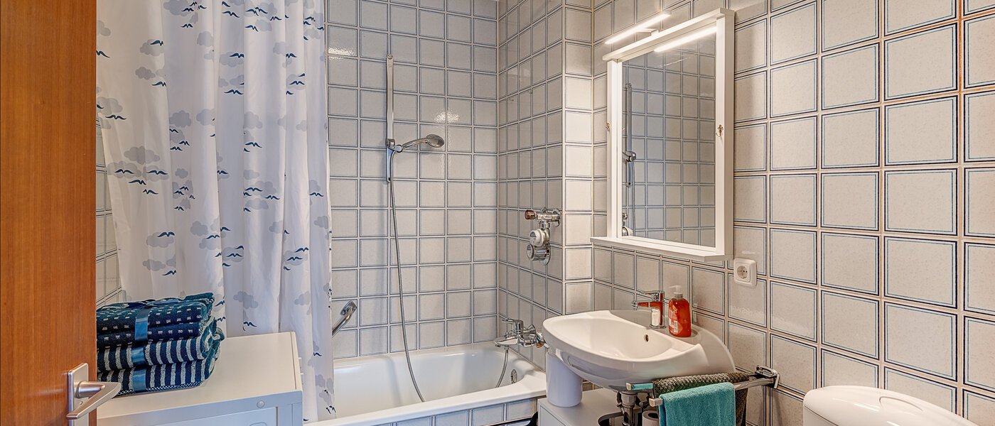 Mieszkanie typu maisonette München Trudering 01 Łazienka 14719