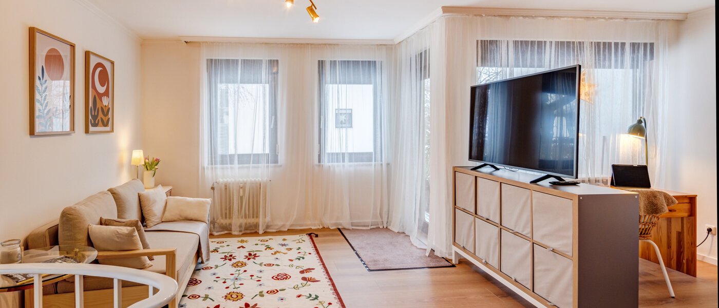 Mieszkanie typu maisonette München Trudering 01 Część dzienna 14719