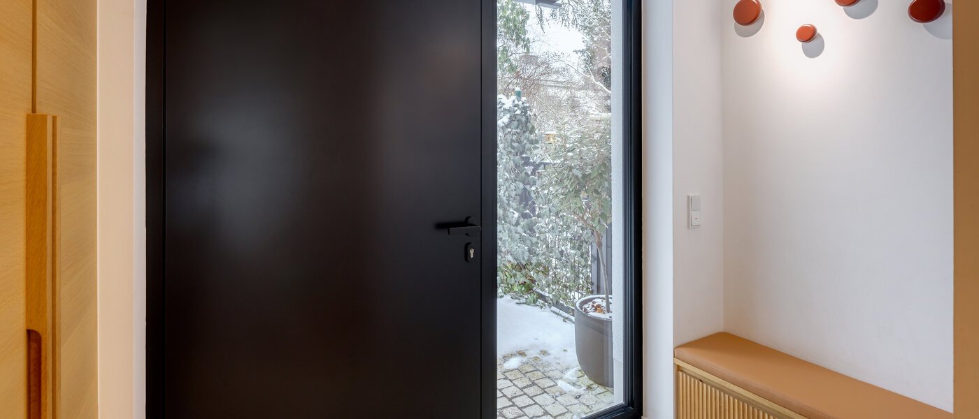 Dvostanovanjska hiša München Pasing 02 Koridor/hodnik 14721