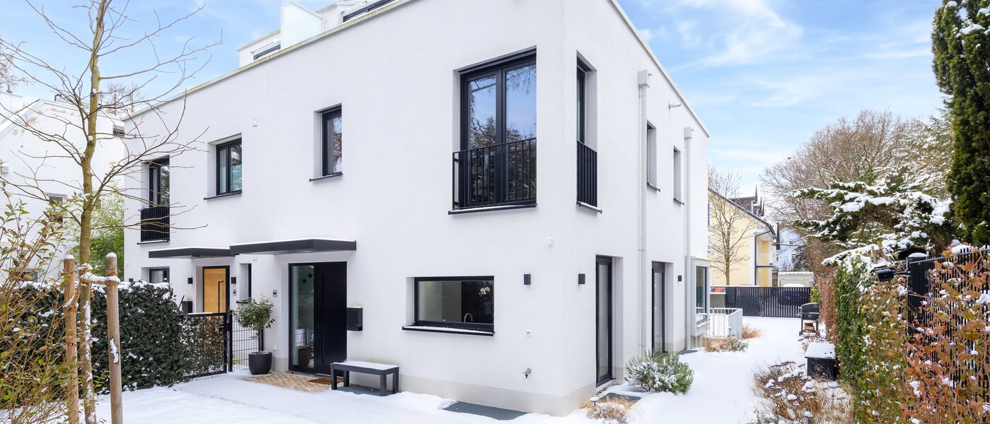 Dvostanovanjska hiša München Pasing 01 Vrt 14721