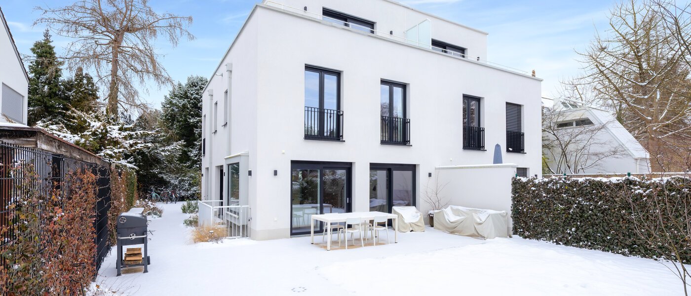 Dvostanovanjska hiša München Pasing 01 Terasa 14721