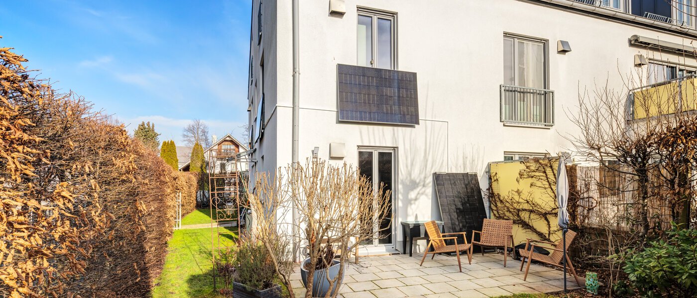 Rækkehus på hjørnet München Untermenzing 01 Have 14723